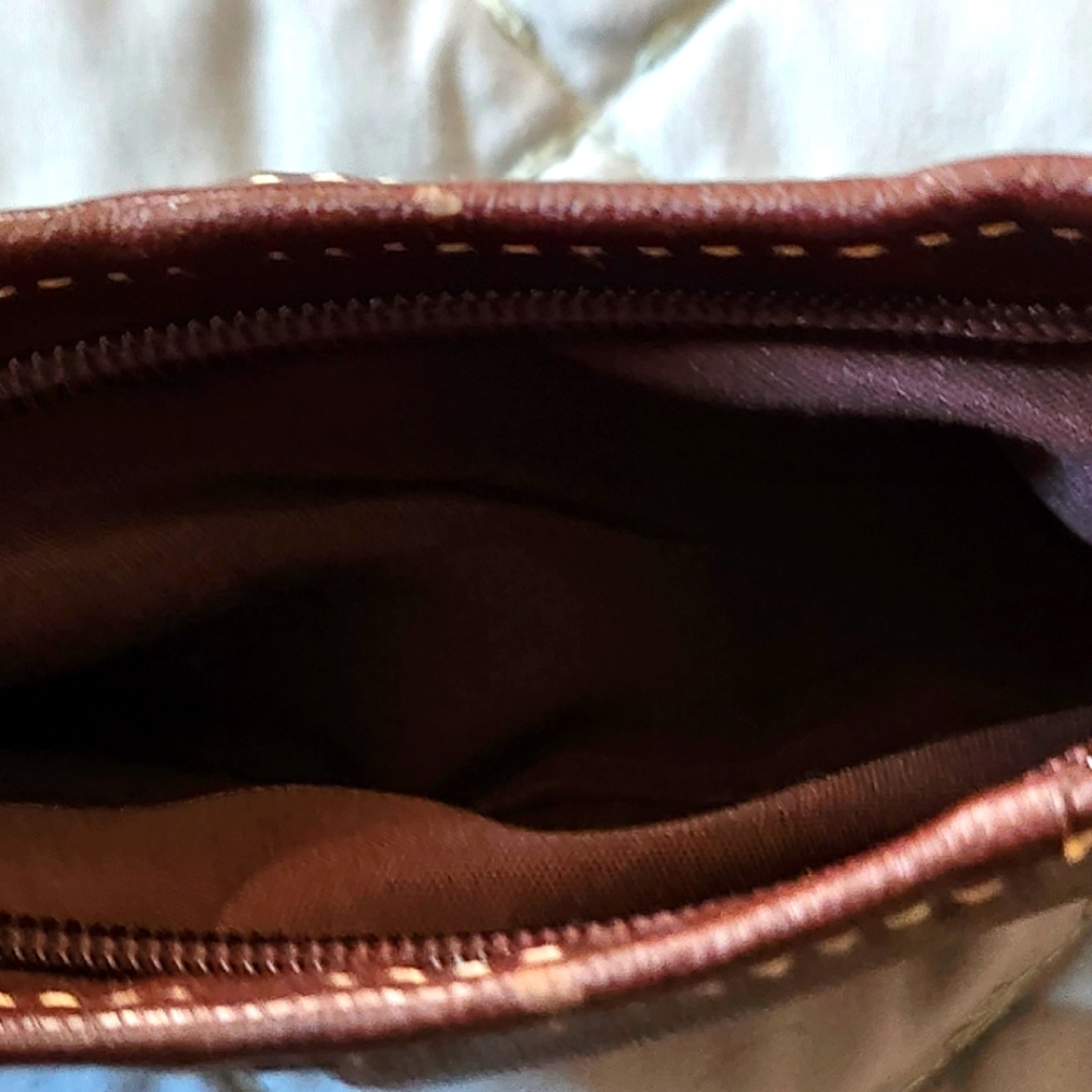 Bundle womans purses - Picture 4 of 16
